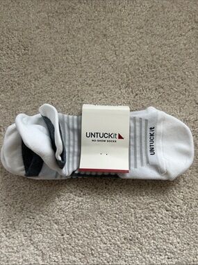 Untuckit No-Show Socks, NWT
